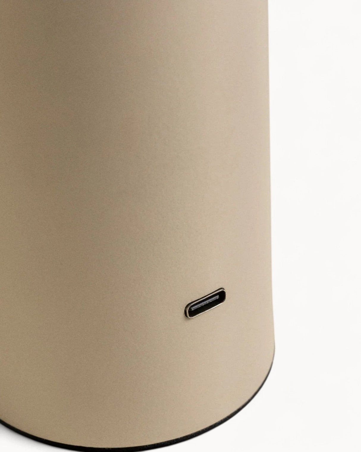 Eclipto | Sladdlös LED bordslampa - Modern design 21 cm Carvallo