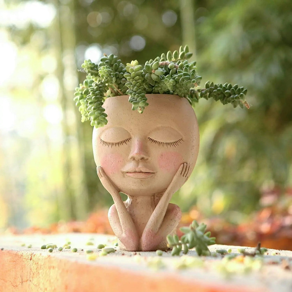 Carvallo – Elegant Resin Plant Pot with Artistic Facial Details Carvallo