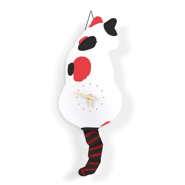 PurrTick - Rolig kattväg med svängande svansrörelse Carvallo