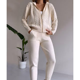 Millie Set - Stickad tvådelad hemmakostym för kvinnor (Mysig tröja + Byxor) Carvallo