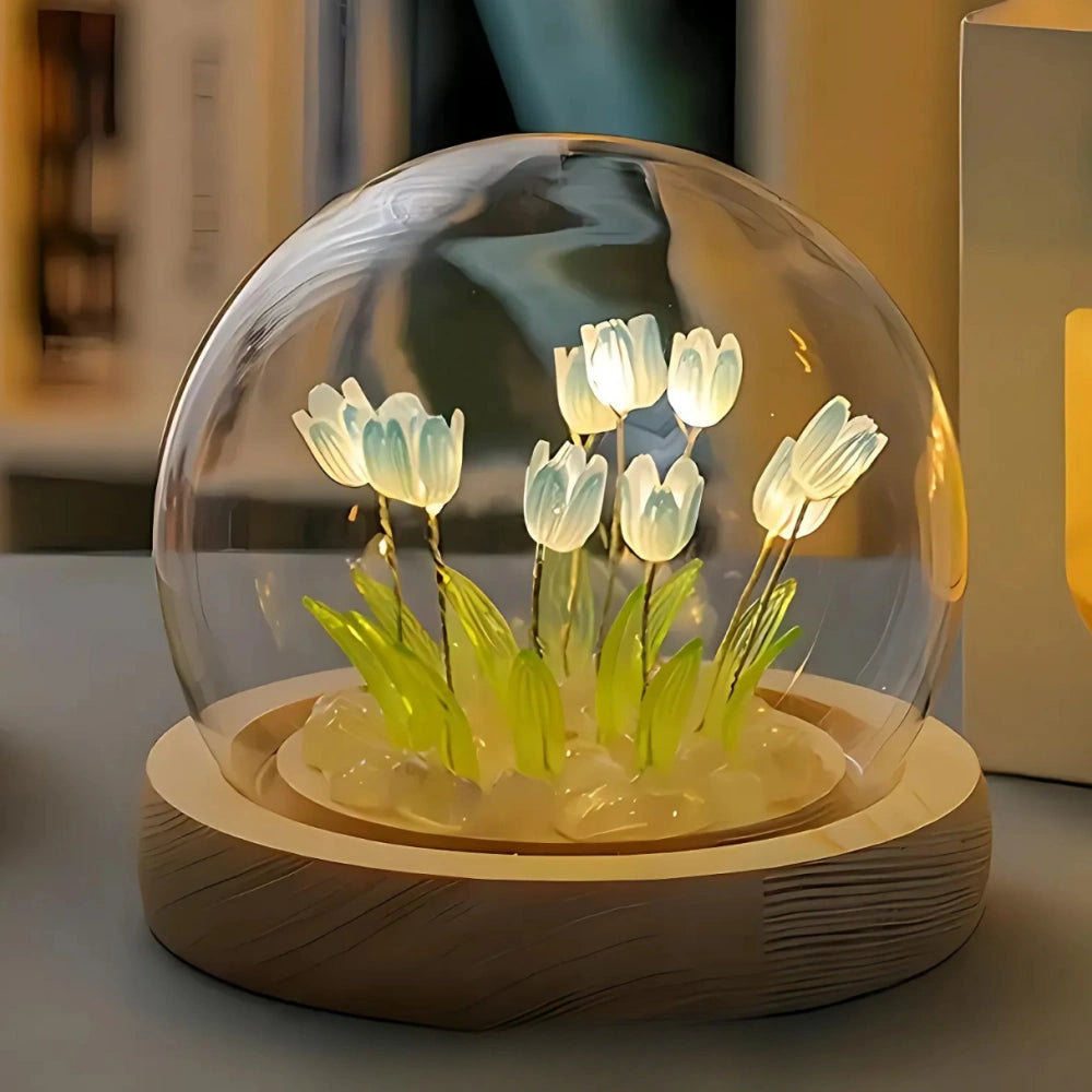 Graceful Tulip Ljus Under Glasdome för Lugnande Atmosfär Carvallo