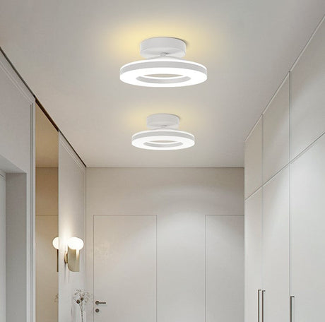 Modern Järn Hallway LED Taklampa för Elegant Atmosfär Carvallo