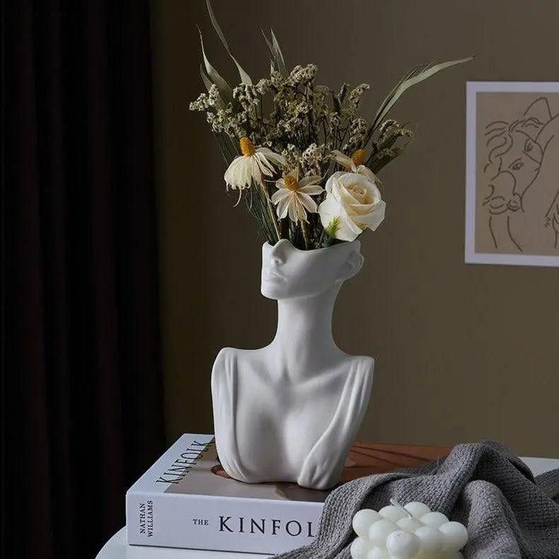 Cera - Modern konstnärlig büste vas Carvallo