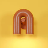 Samtida U-formad Vägglampa Carvallo