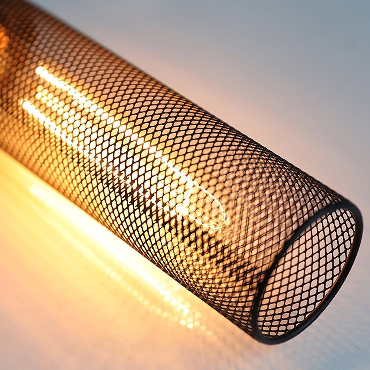 Klassisk taklampa – Dekorativ taklampa med varmt, mysigt ljus Carvallo