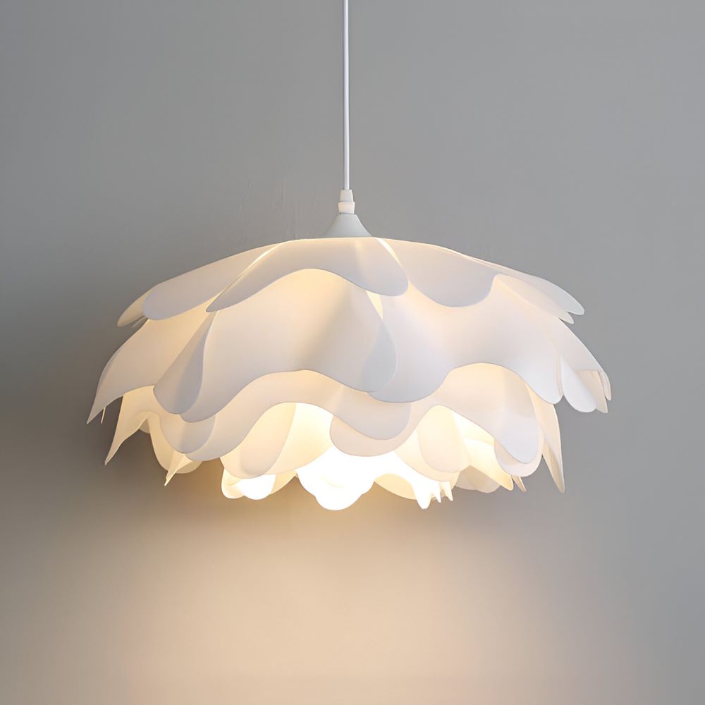 Floria Taklampa – Elegant Lampa med Blombladsliknande Form Hemnix