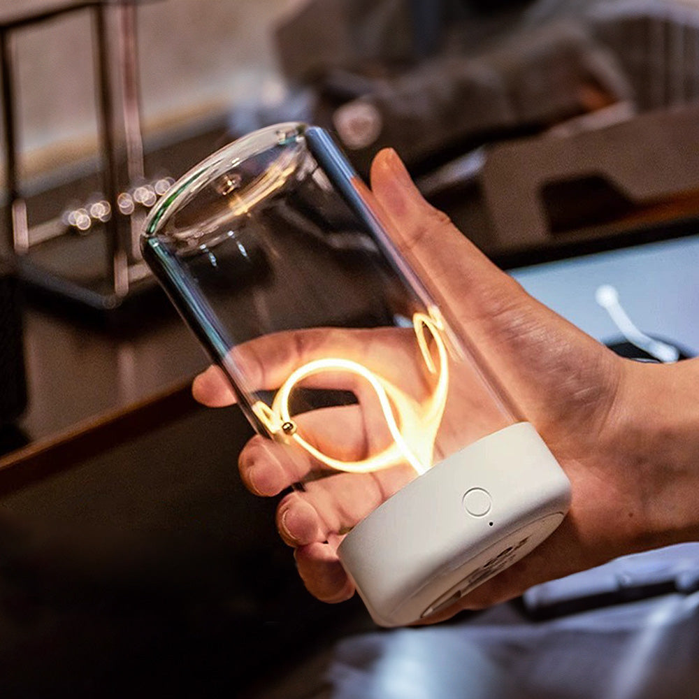 Modern magnetisk transparent akryl mini bordslampa Carvallo