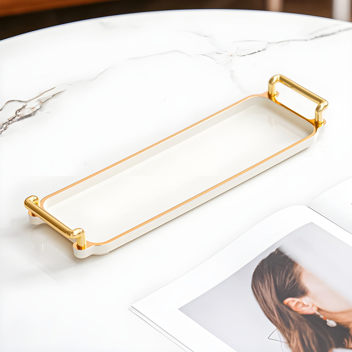 Elegant lyxförvaringsbricka för att organisera hemmet nödvändigheter Carvallo