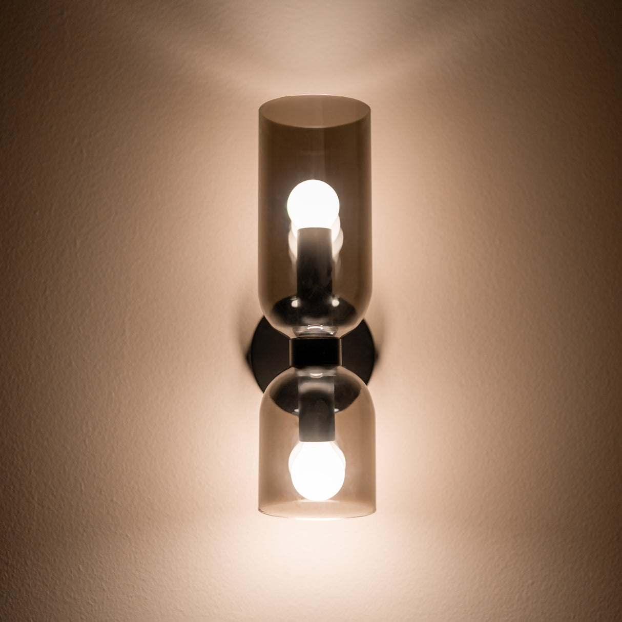 Magic In Milan Vägglampa Carvallo