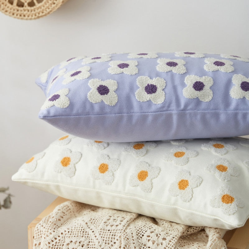 WhimsiCharm - Broderat kuddfodral med blommande tusensköna MILA Sverige