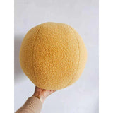 Farrah Kudd - Nordiskt Ball-Plush-Kudde Carvallo