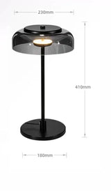 LumiGlow – Postmodern LED Bordspegel med Glaslock för Stilfull Belysning Carvallo