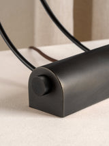 Deska Bronze Bordlampa | Elegant Arbetsbelysning | Rotationsdimmer | Linne Skärm | 15" Höjd | Brick by Brick Carvallo