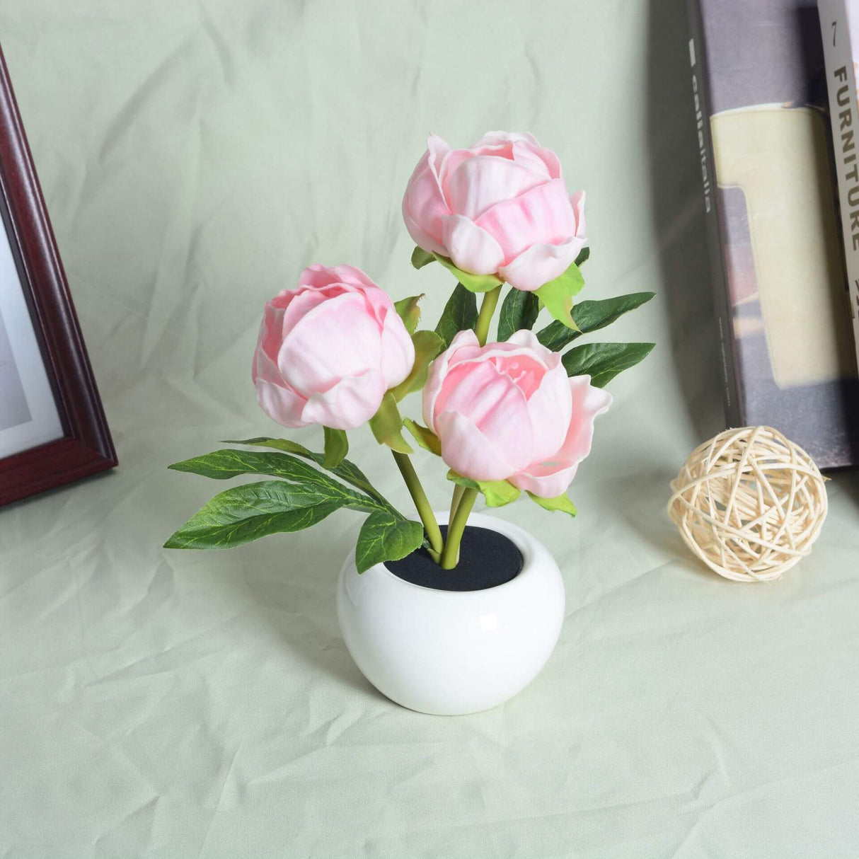 Blooming Tulip & Peony LED-nattlampa – elegant blomglöd MILA Sverige