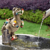 Tuggande Gnome-figur – Lekfull Resinskulptur MILA Sverige
