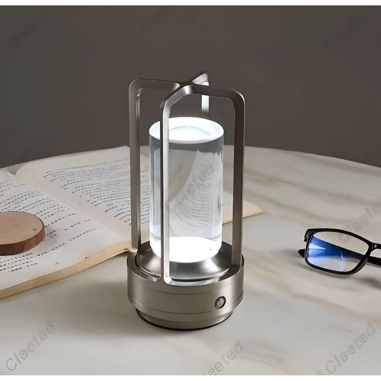 DreamLite Light - Modern justerbar metall skrivbordslampa Carvallo