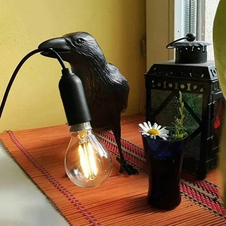 ShadowGlow - Vintage LED-lampa i gotisk stil för mystisk belysning Carvallo
