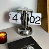 Elegance - Retro-charm med Cozyhaus Flip Clock – Minimalistisk flip-mekanism klocka för hemmet & kontoret Carvallo