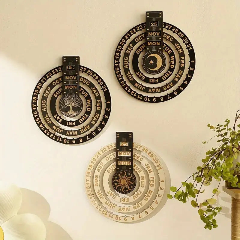 TimberTurn – Evig skrivbordskalender i trä med roterande display MILA Sverige