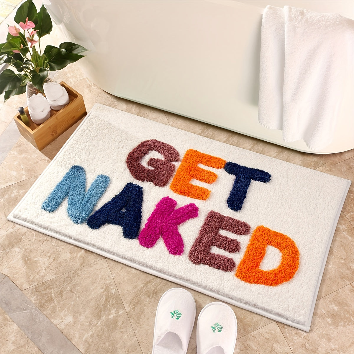 Öka komforten i ditt hem med Mila halkfria badmatta - lyxig, säker och stilren Carvallo