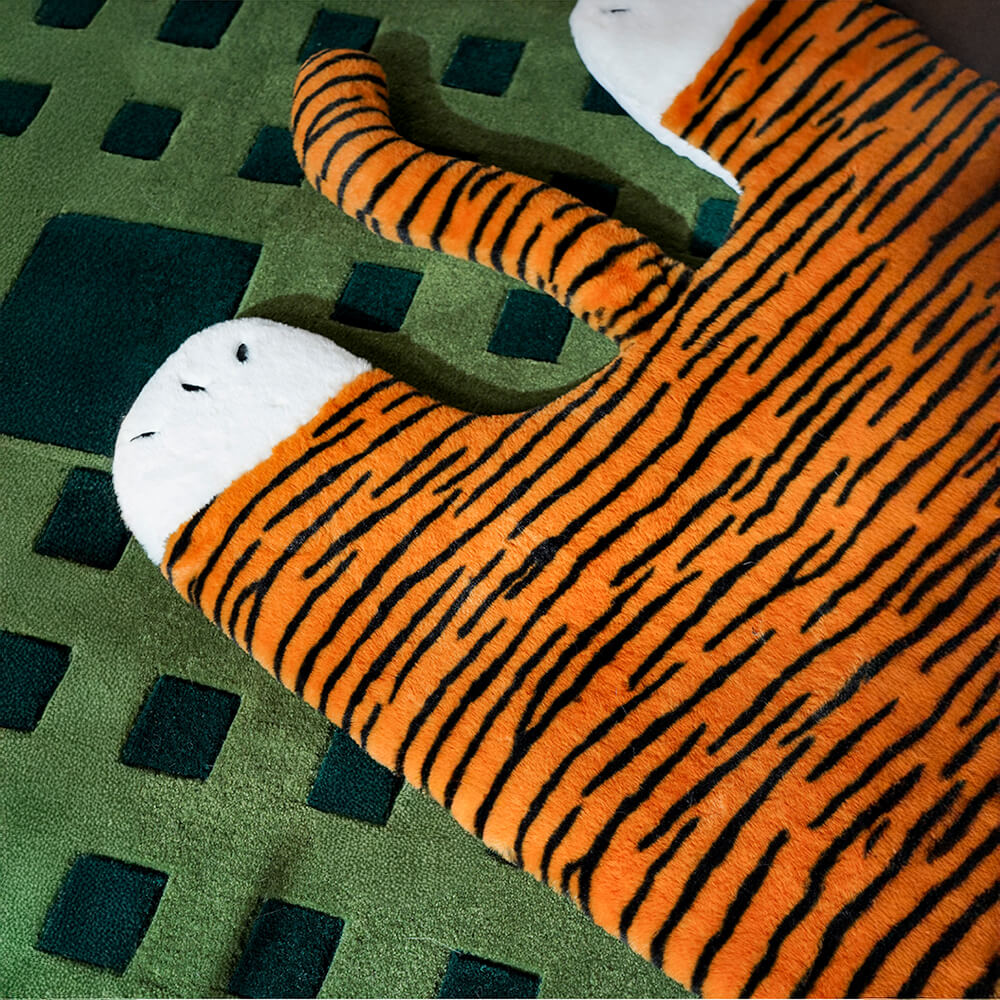Tigershaped Plushmat Mysig Stilfull för Djur och Människor Carvallo