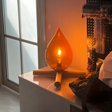 EmberNest Retro Bordslampa – LED Flammeffekt med Träfot Hemnix