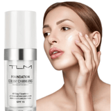 Färgväxlande Foundation – Anpassar Sig Till Alla Hudfärger Carvallo