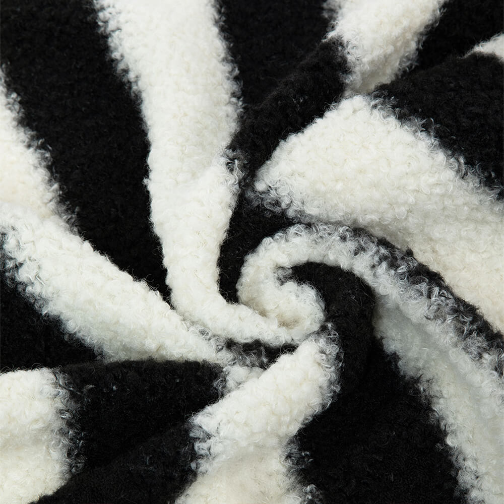 Modern konstfårskinn Pet-soffa med breda armstöd och avtagbart kuddöverdrag Carvallo