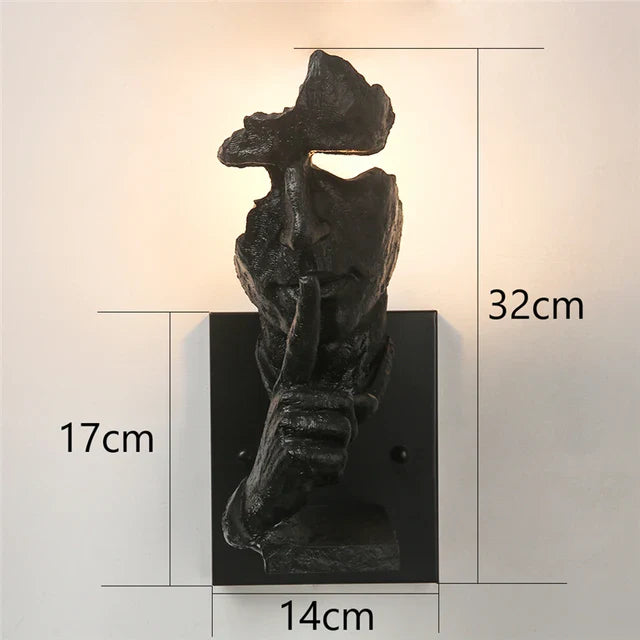 GoldenGaze - Modern Art Deco Vägglampa med Guld Ansiktsdesign Carvallo