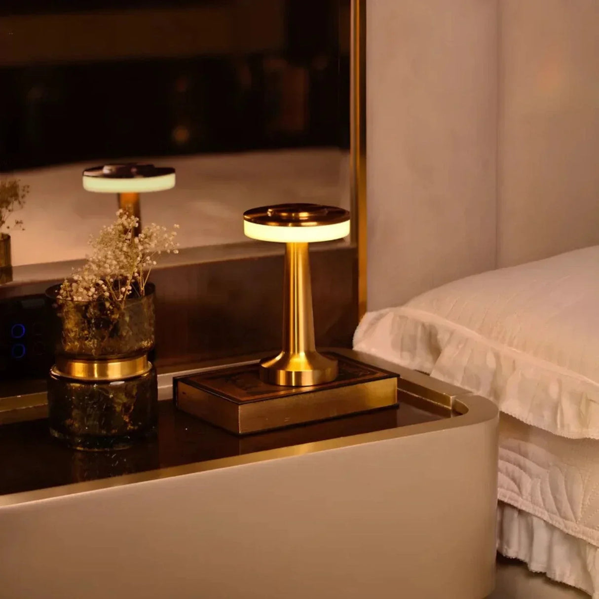 Bordlampa Metall LED Uppladdningsbar Dimmbar Ljus Carvallo