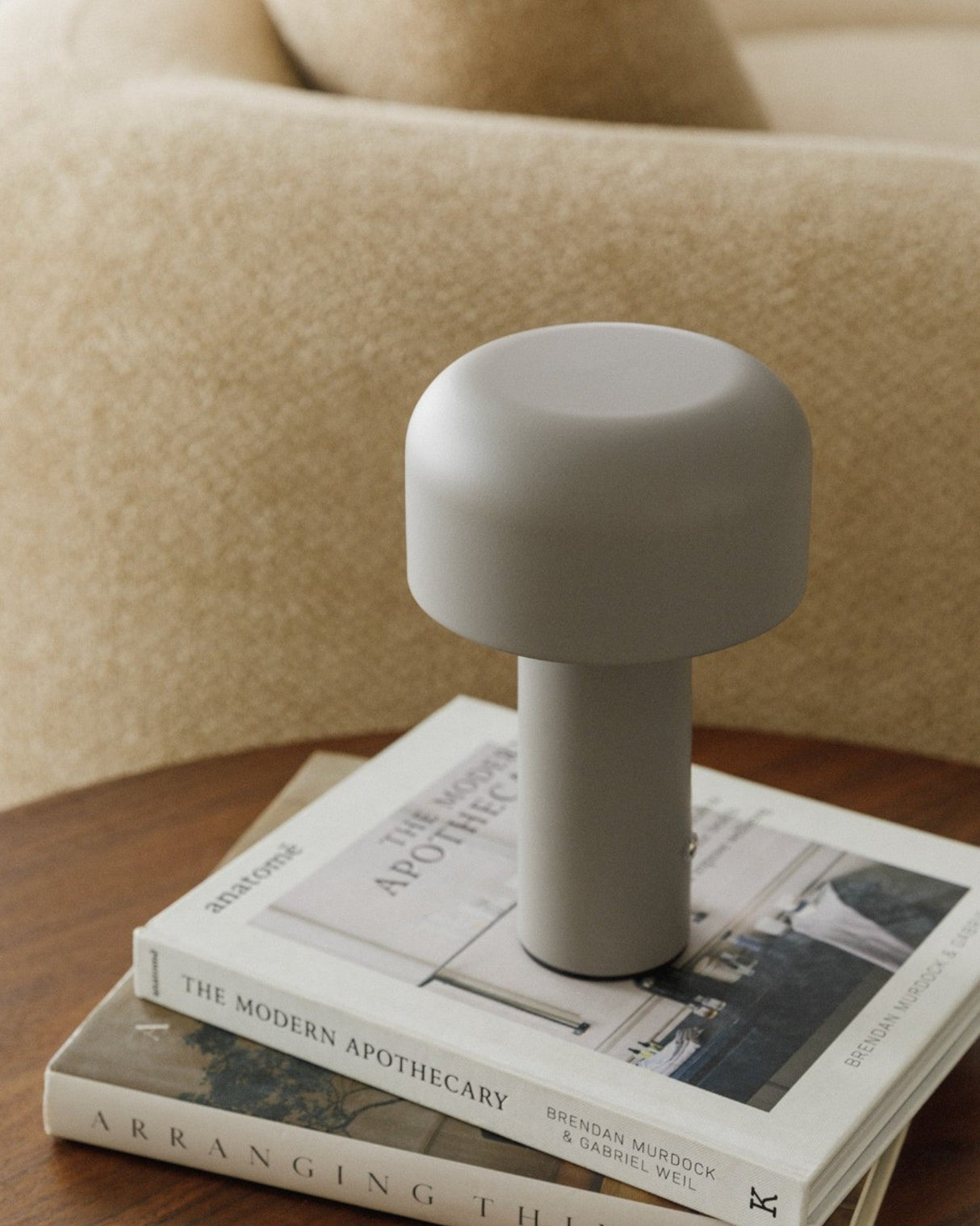 Eclipto | Sladdlös LED bordslampa - Modern design 21 cm Carvallo