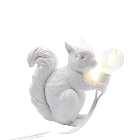 SquirrelGlow LED Bordsdesk | Söt Design & Varm Ljus för Barn/Rum Carvallo