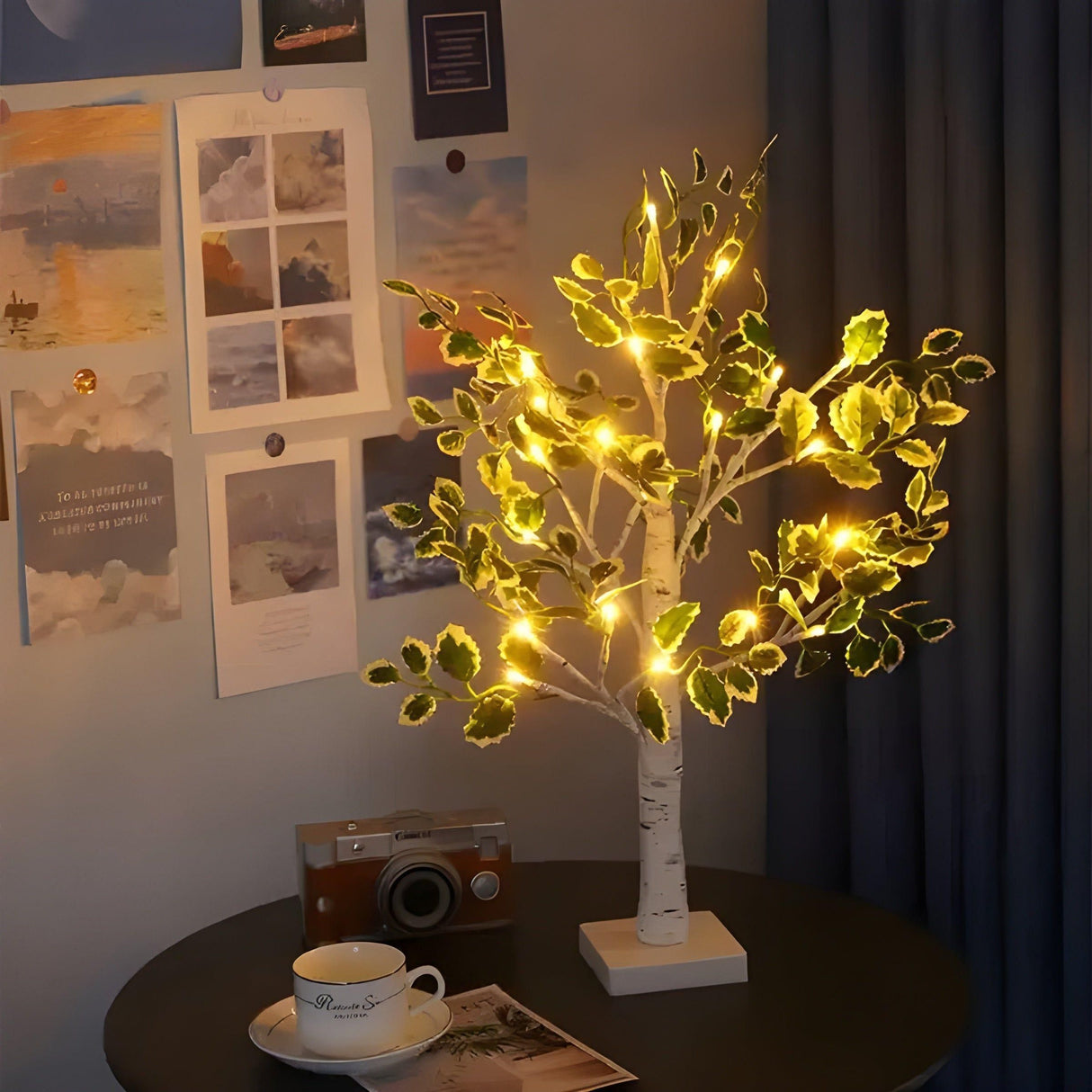 LeafyTree Lights - Glittrande Eviggrön Juldekoration LED-lampor Carvallo