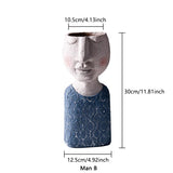 PlantMuse – Hantverksgjord serieteknikskulpturkruka med lekfullt uttryck Carvallo