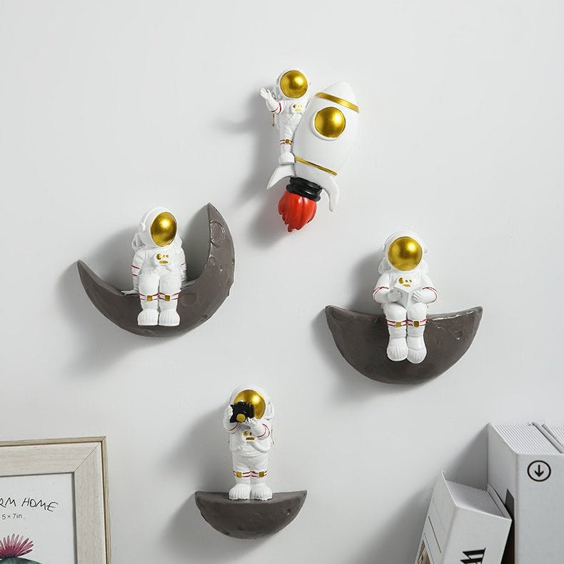 Astronaut På Månen Dekorativ Konstverk Unik Hem Accent Carvallo