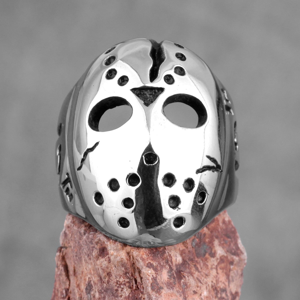 Fredag 13:e Jason Mask Ring-Jewelry for men-Hemnix-17.4-Hemnix