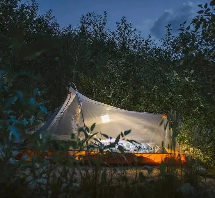 Solcellsdriven Fällbar Trädgårdslampa – Bärbar LED Utomhusbelysning för Trädgård och Gård Carvallo