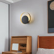 Carvallo – Elegant Vägglampa med Gyllene Accent för en Lyxig Interiör Carvallo