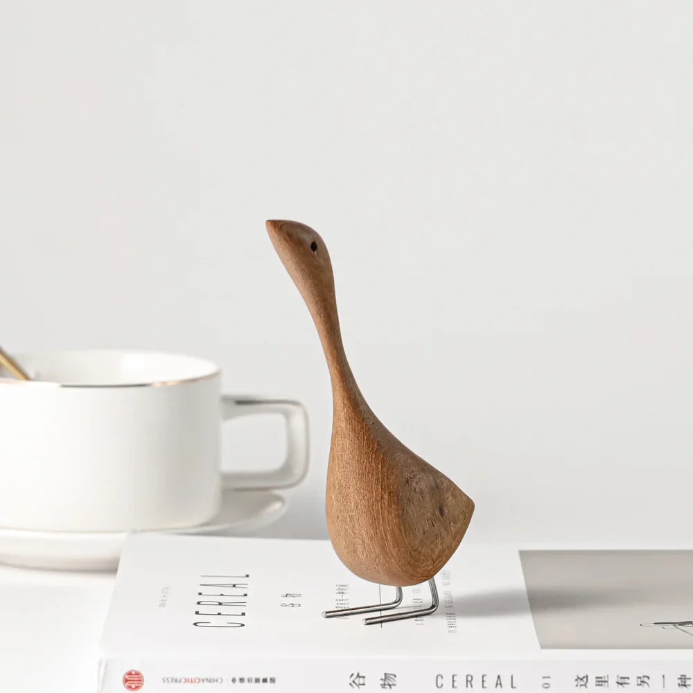 NordNest – Minimalistiska andeskulpturer med abstrakt silhuett och perfekt för inredning Carvallo