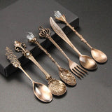 RegalLeaf - Utsmyckad vintage teske-set för elegant servering Carvallo