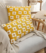 Carvallo – Broderad Ländkuddeöverdrag med Lekfulla Margueriter Carvallo