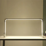 LunaGlow – Halvmåne LED Bordslampa för Kontor och Nagelstudio Belysning Carvallo