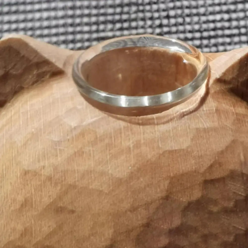 Miljövänlig träkattvas - Handgjord dekorativ blomhållare MILA Sverige