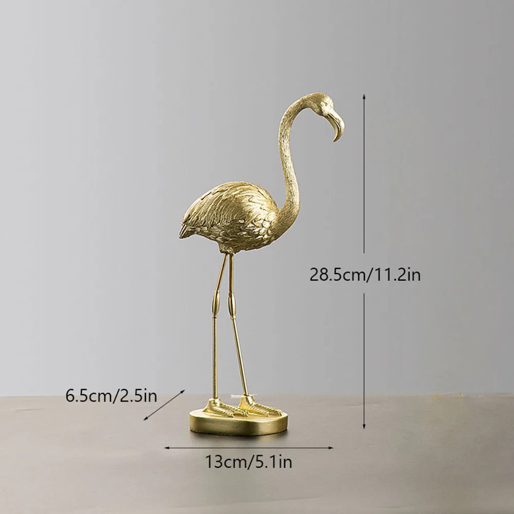 Lyxig gyllene flamingoskulptur - Elegant tropisk fågelstaty för modern heminredning MILA Sverige