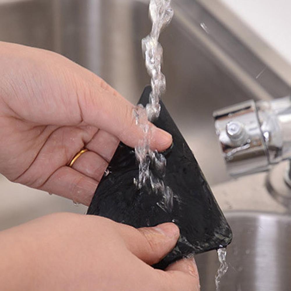 Återanvändbara hörngrepp för mattor – böjda och halkfria dynor för trägolv och släta golv MILA Sverige