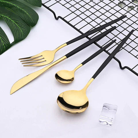LuxeSet – Lyxig Minimalistisk 24-delars Rostfritt Stål Servis Carvallo