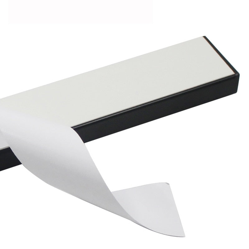 Carvallo – Modern väggfäste för knivar och köksredskap gjort av rostfritt stål med starka magneter Carvallo