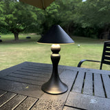 RetroLite – Trådlös bordslampa med justerbar ljusstyrka och böjd design Carvallo