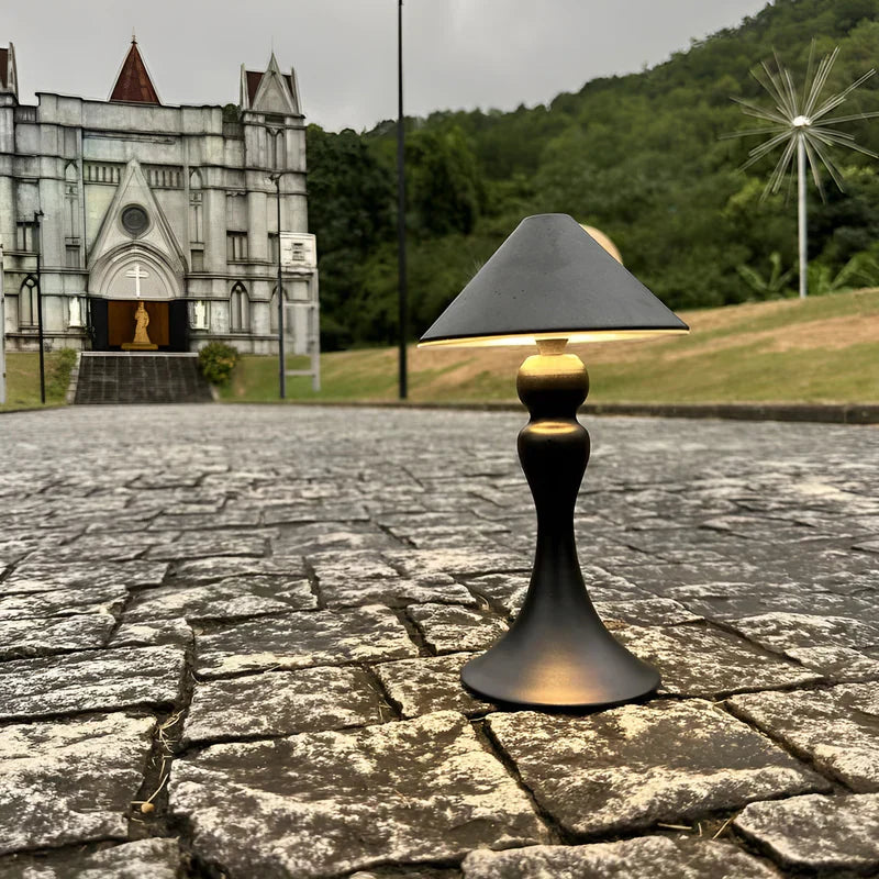 RetroLite – Trådlös bordslampa med justerbar ljusstyrka och böjd design Carvallo