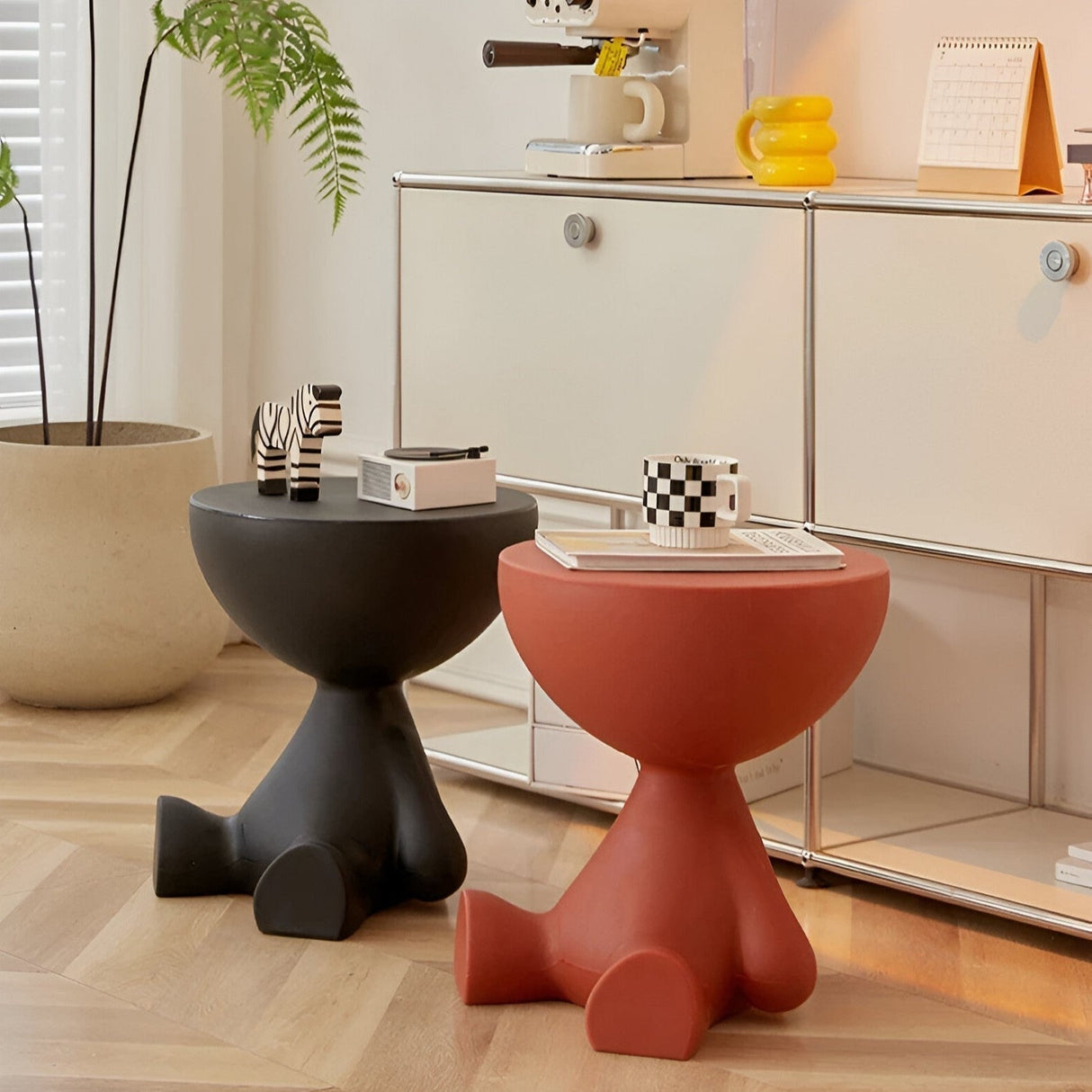 Modernt runt soffbord – Elegant mittpunkt i vardagsrummet med klassisk design MILA Sverige